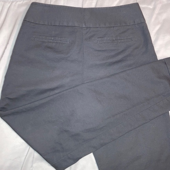 Worthington Modern Fit Dress Pants w/ Cuffed Legs | Grey | Size 4 - Picture 7 of 7